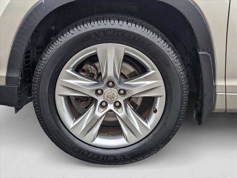 Used 2015 Toyota Highlander Limited Platinum image 21