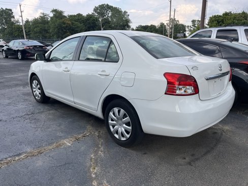 Used 2012 Toyota Yaris Sedan image 2