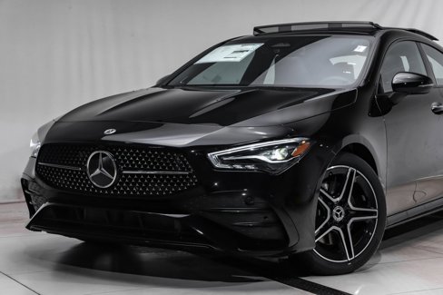New 2025 Mercedes-Benz CLA 250 4MATIC image 2