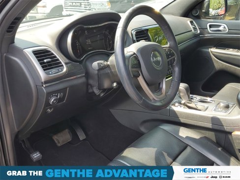 Used 2019 Jeep Grand Cherokee Limited w/ Luxury Group II image 9