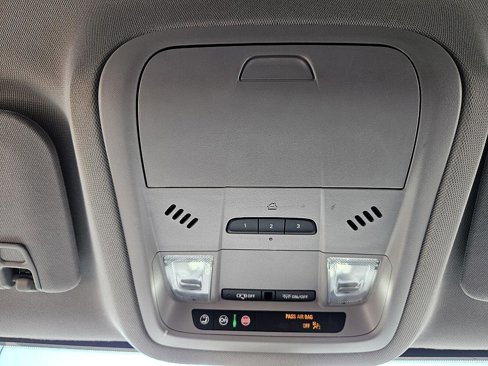 Used 2023 GMC Acadia SLT image 20
