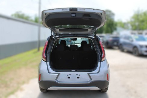 New 2025 Kia Soul LX image 9