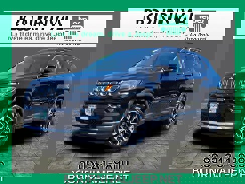 Used 2022 Jeep Compass Limited image 1