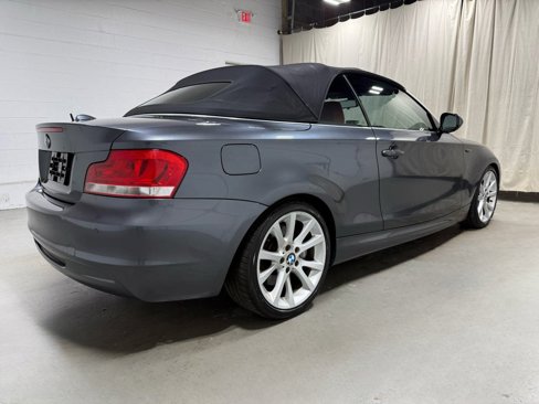 Used 2013 BMW 135i Convertible image 8