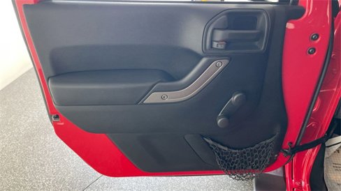Used 2015 Jeep Wrangler Unlimited Sport image 35