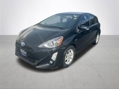 Used 2015 Toyota Prius C Four image 2
