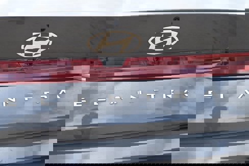 Used 2024 Hyundai Elantra SEL image 7