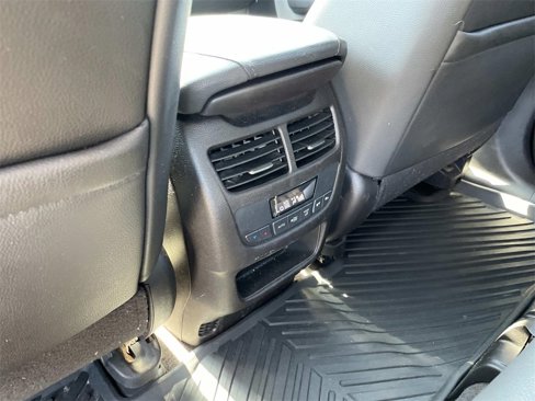 Used 2016 Acura MDX SH-AWD image 12