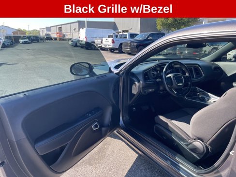 Used 2021 Dodge Challenger SXT w/ Blacktop Package image 15
