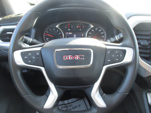 Used 2023 GMC Acadia SLE w/ Driver Convenience Package image 21