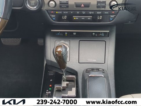 Used 2013 Lexus ES 350 w/ Luxury Pkg image 16