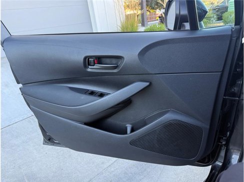 Used 2023 Toyota Corolla LE image 26