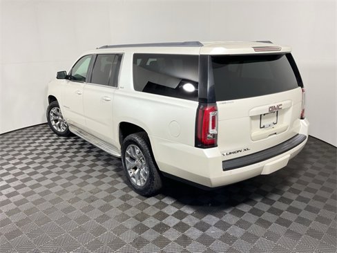 Used 2015 GMC Yukon XL SLT w/ Open Road Package image 13