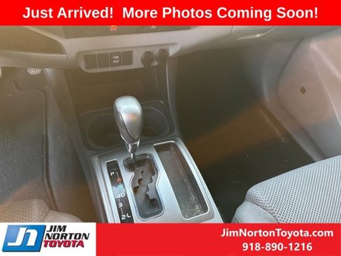 Used 2012 Toyota Tacoma PreRunner w/ TRD Off-Road Pkg image 14