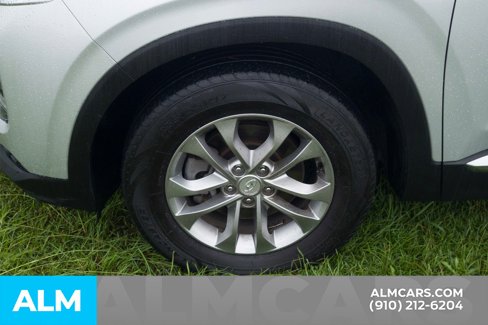Used 2019 Hyundai Santa Fe SE image 13