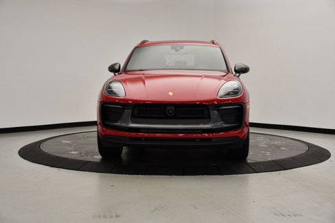 Certified 2025 Porsche Macan Turbo image 10