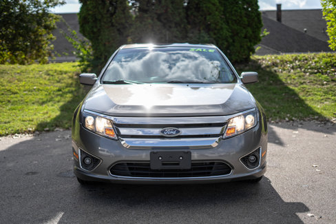 Used 2010 Ford Fusion SE image 2