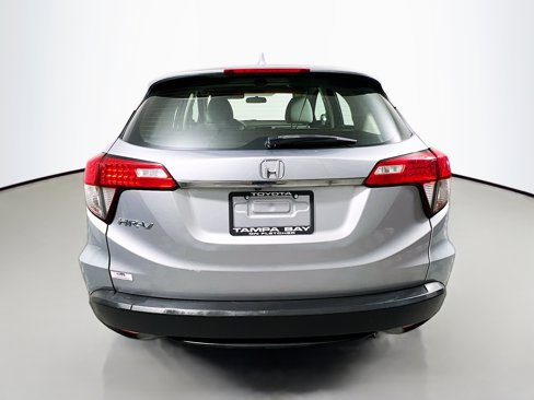 Used 2019 Honda HR-V LX image 6