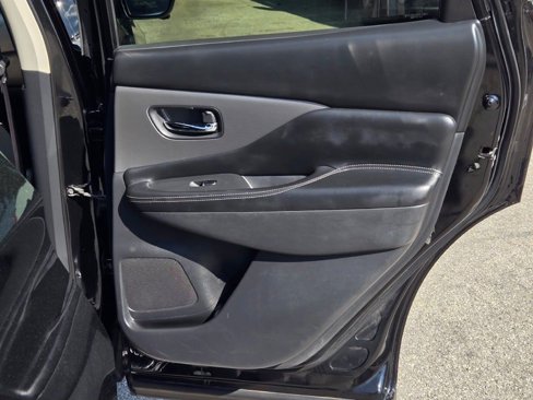 Used 2019 Nissan Murano SL w/ SL Technology Package image 8