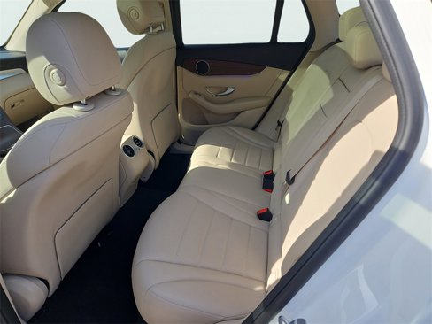 Used 2022 Mercedes-Benz GLC 300 4MATIC image 35