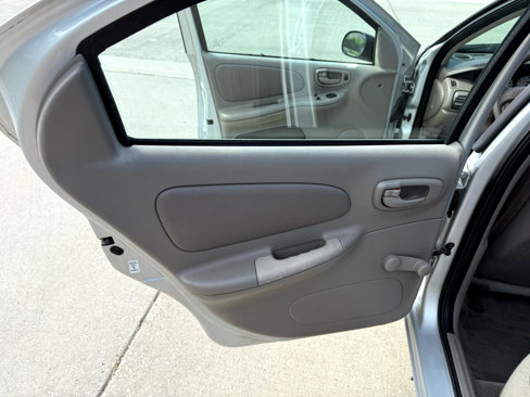 Used 2005 Dodge Neon SXT image 18
