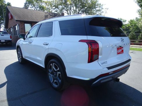 Used 2024 Hyundai Palisade Limited image 9