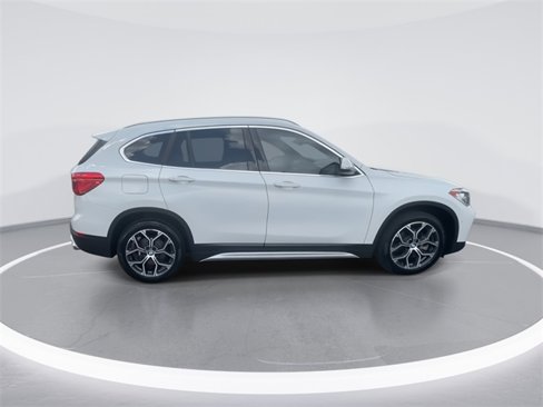 Used 2021 BMW X1 sDrive28i image 6