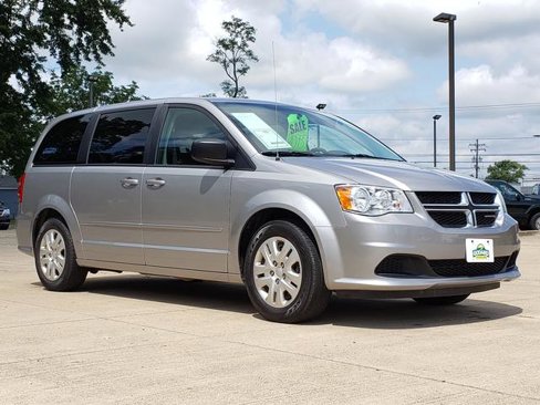 Used 2017 Dodge Grand Caravan SE w/ Power Window Group image 8