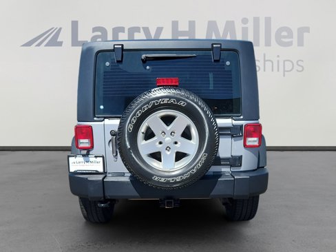 Used 2015 Jeep Wrangler Sport w/ Quick Order Package 24S image 4