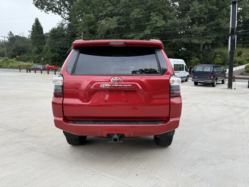 Used 2015 Toyota 4Runner SR5 image 6