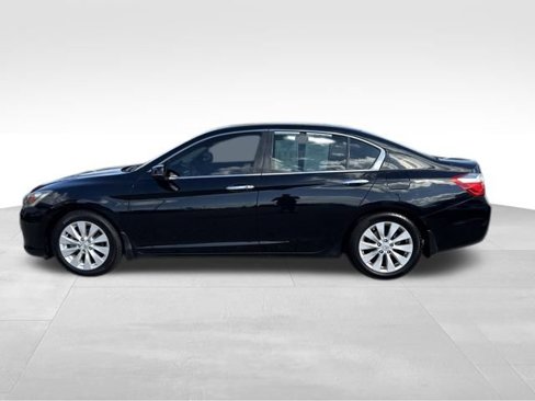 Used 2015 Honda Accord EX-L image 2