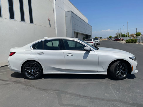 Used 2025 BMW 330i Sedan image 6