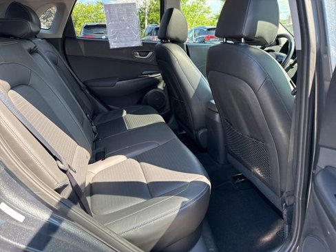 Used 2019 Hyundai Kona Limited image 24