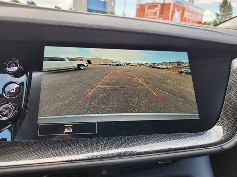 Used 2023 Buick Envision Essence image 26