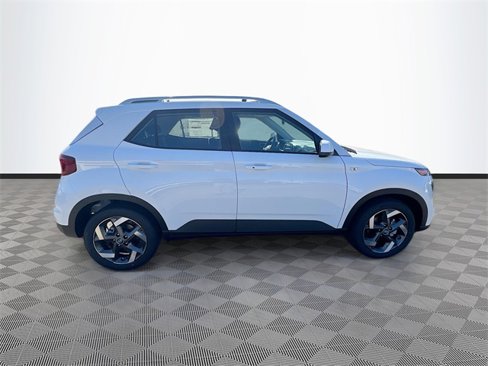 New 2026 Hyundai Venue SEL image 8