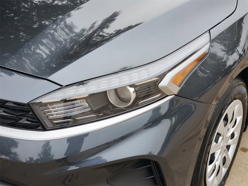 Used 2024 Kia Forte LX image 8