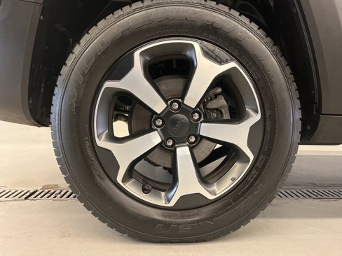 Used 2019 Jeep Renegade Trailhawk image 41