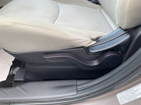 Used 2018 Mitsubishi Outlander Sport ES image 19