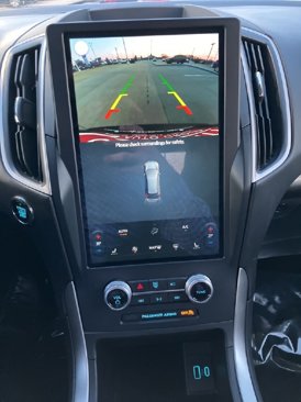 Used 2023 Ford Edge SEL image 21