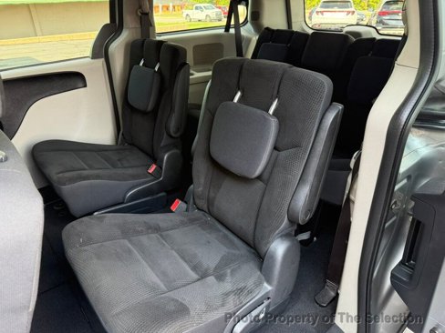 Used 2019 Dodge Grand Caravan SE image 33