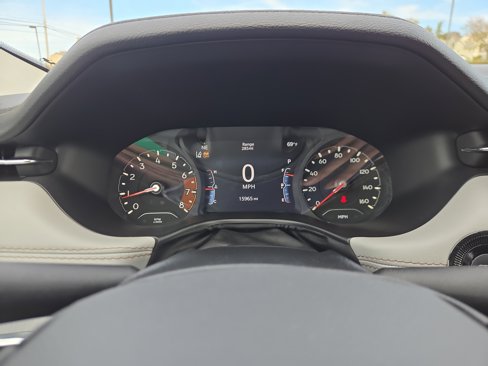 Used 2022 Jeep Compass Limited image 20