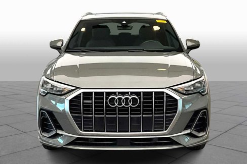 Used 2020 Audi Q3 2.0T Premium w/ Convenience Package image 3