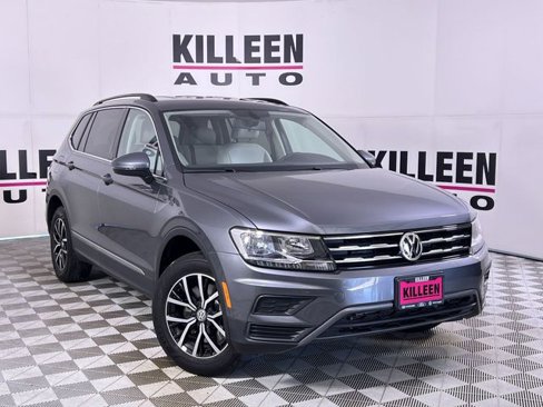 Used 2021 Volkswagen Tiguan SE image 1