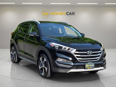 Used 2017 Hyundai Tucson Sport image 1
