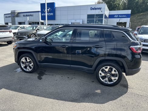 Used 2021 Jeep Compass Limited w/ Elite Interior Group image 16