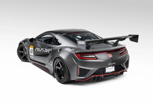 Used 2017 Acura NSX image 15