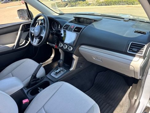 Used 2017 Subaru Forester 2.5i w/ Alloy Wheel Package image 20