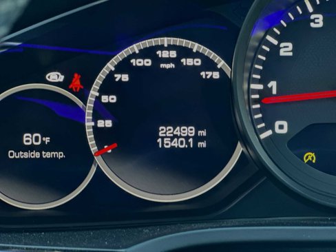 Used 2021 Porsche Cayenne image 27