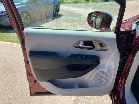Used 2018 Chrysler Pacifica Limited image 20