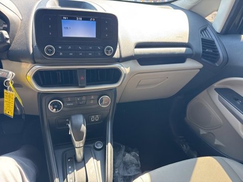 Used 2021 Ford EcoSport S image 5